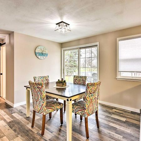 Charming Retreat With Deck - Walk To Lake Pepin エクステリア 写真